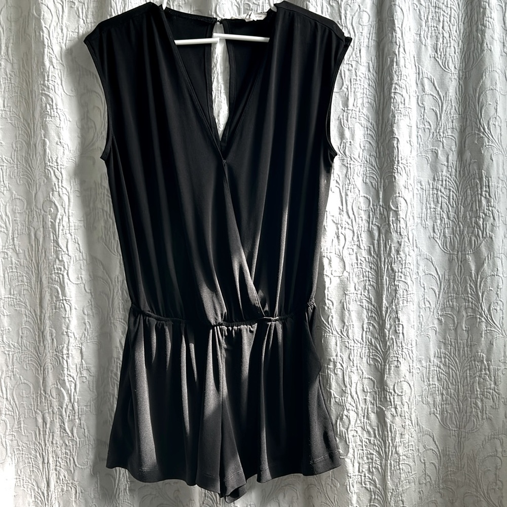 BCBGeneration Women's Slit Back Shorts Romper - Picture 2 of 5